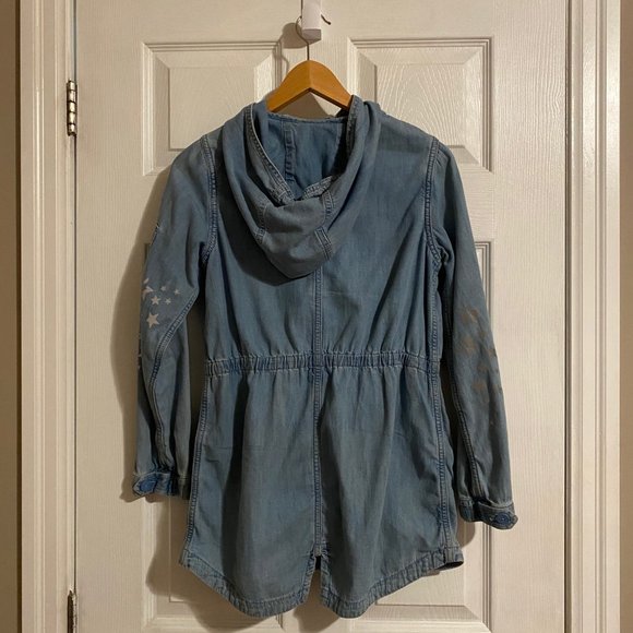 Gap Kids Hooded Light Denim Jacket - Picture 2 of 7